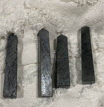 Load image into Gallery viewer, Hematite Obelisks