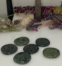 Load image into Gallery viewer, Kambaba Jasper Worry Stone/Palm Stone