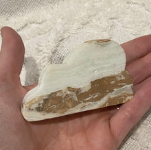 Load image into Gallery viewer, Caribbean Calcite Cloud