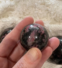 Load image into Gallery viewer, Rhodonite Spheres