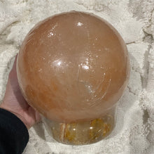 Load image into Gallery viewer, Himalayan Salt Lamps