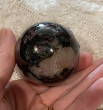 Load image into Gallery viewer, Rhodonite Spheres