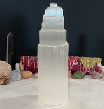 Load image into Gallery viewer, Selenite Tower 15cm