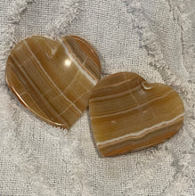 Load image into Gallery viewer, Onyx Heart Bowl