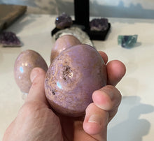 Load image into Gallery viewer, Phosphosiderite Egg