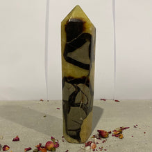 Load image into Gallery viewer, Septarian Towers