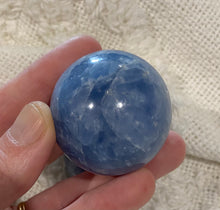 Load image into Gallery viewer, Blue Calcite Spheres