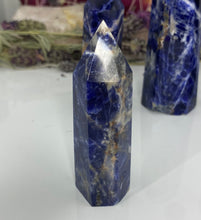 Load image into Gallery viewer, Sodalite Tower