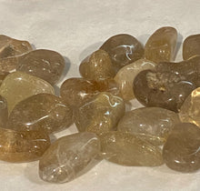 Load image into Gallery viewer, Rutilated Quartz- Tumble