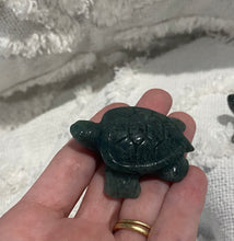 Load image into Gallery viewer, Moss Agate Turtle