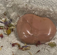 Load image into Gallery viewer, Australian- Pink Opal Tumble- Extra Large