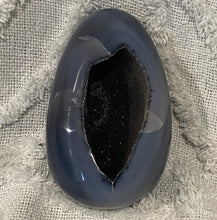 Load image into Gallery viewer, Agate Egg with Druzy