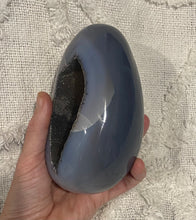 Load image into Gallery viewer, Agate Egg with Druzy