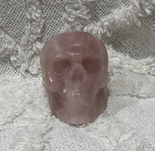 Load image into Gallery viewer, Rose Quartz Skull