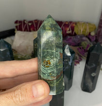 Load image into Gallery viewer, Moss Agate Towers