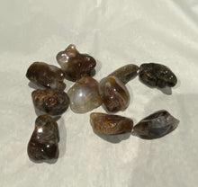 Load image into Gallery viewer, Fire Agate Tumble
