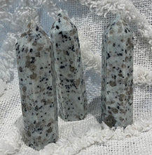 Load image into Gallery viewer, Kiwi Jasper Tower