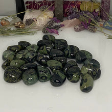 Load image into Gallery viewer, Kambaba Jasper Tumbles