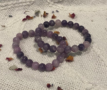 Load image into Gallery viewer, Lepidolite Bead Bracelet