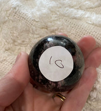 Load image into Gallery viewer, Rhodonite Spheres