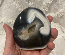 Load image into Gallery viewer, Orca Agate Freeform