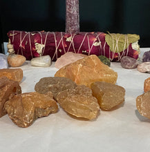 Load image into Gallery viewer, Carnelian Rough