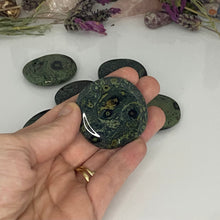 Load image into Gallery viewer, Kambaba Jasper Worry Stone/Palm Stone