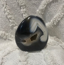 Load image into Gallery viewer, Orca Agate Freeform