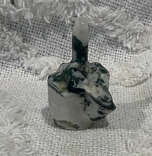 Load image into Gallery viewer, Middle Finger Carving- Moss Agate