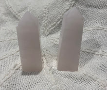 Load image into Gallery viewer, Mangano Calcite Tower
