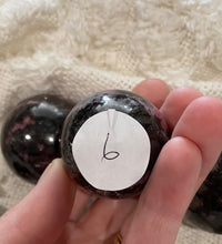 Load image into Gallery viewer, Rhodonite Spheres