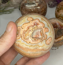 Load image into Gallery viewer, Crazy Lace Spheres- Indonesia