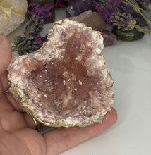 Load image into Gallery viewer, Pink Amethyst Cluster- Patagonia Argentina