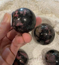 Load image into Gallery viewer, Rhodonite Spheres