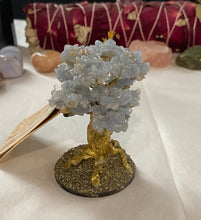Load image into Gallery viewer, Bonsai Crystal Tree