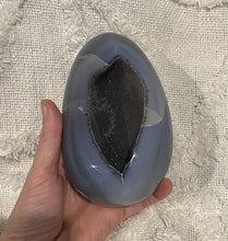 Load image into Gallery viewer, Agate Egg with Druzy