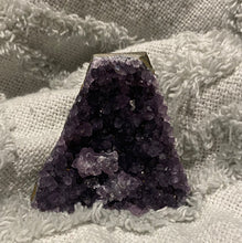 Load image into Gallery viewer, Amethyst Cluster
