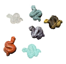 Load image into Gallery viewer, 2.5cm Crystal Snake
