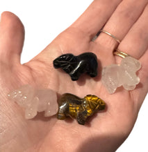Load image into Gallery viewer, 2.5cm Crystal Goat
