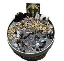 Load image into Gallery viewer, Limited Edition Hecate- Maiden, Mother and Crone Candle

