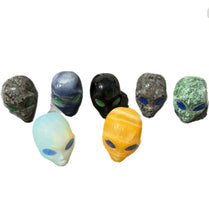 Load image into Gallery viewer, Alien Head Crystals

