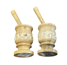 Load image into Gallery viewer, MORTAR AND PESTLE WOODEN FILIGREE ENGRAVED 13CM

