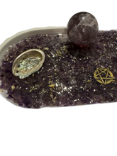 Load image into Gallery viewer, Amethyst Altar
