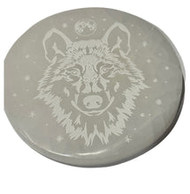 Load image into Gallery viewer, SELENITE WOLF CHARGING PLATE
