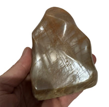 Load image into Gallery viewer, Peach Moonstone Flames
