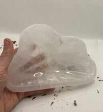 Load image into Gallery viewer, Selenite Cloud Bowl
