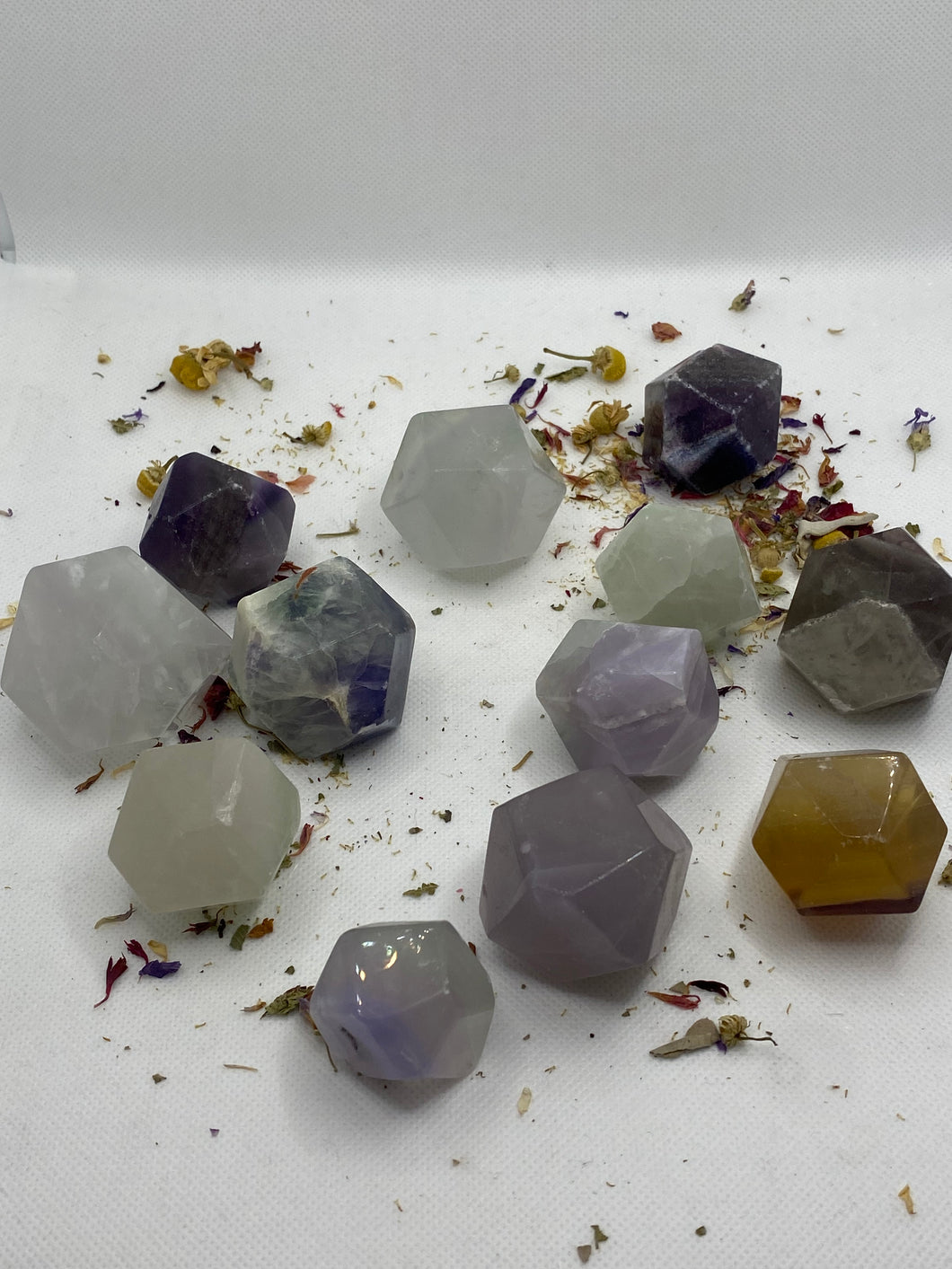Fluorite polygon freeforms