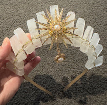Load image into Gallery viewer, Clear Quartz Crystal Crown
