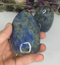 Load image into Gallery viewer, Labradorite Domes
