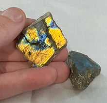 Load image into Gallery viewer, Labradorite Natural Piece- Half Polished
